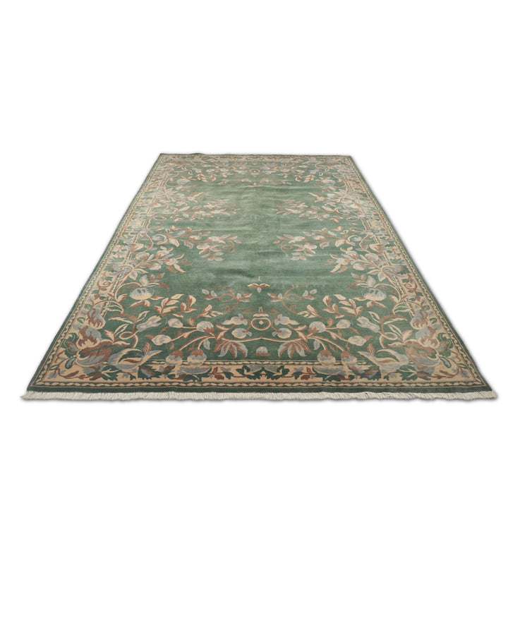 Hand-knotted wool pile of green Gol Farang rug, 171×245cm