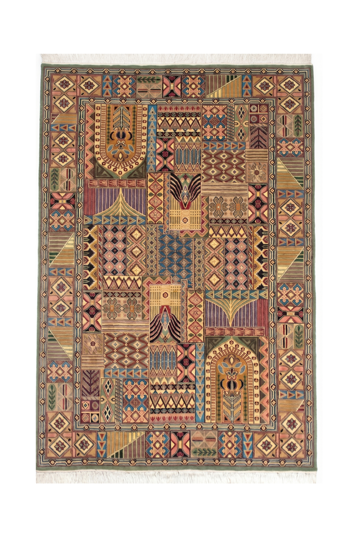 Bakhtiari Garden Panel, Hand-Knotted Pakistani Wool Rug