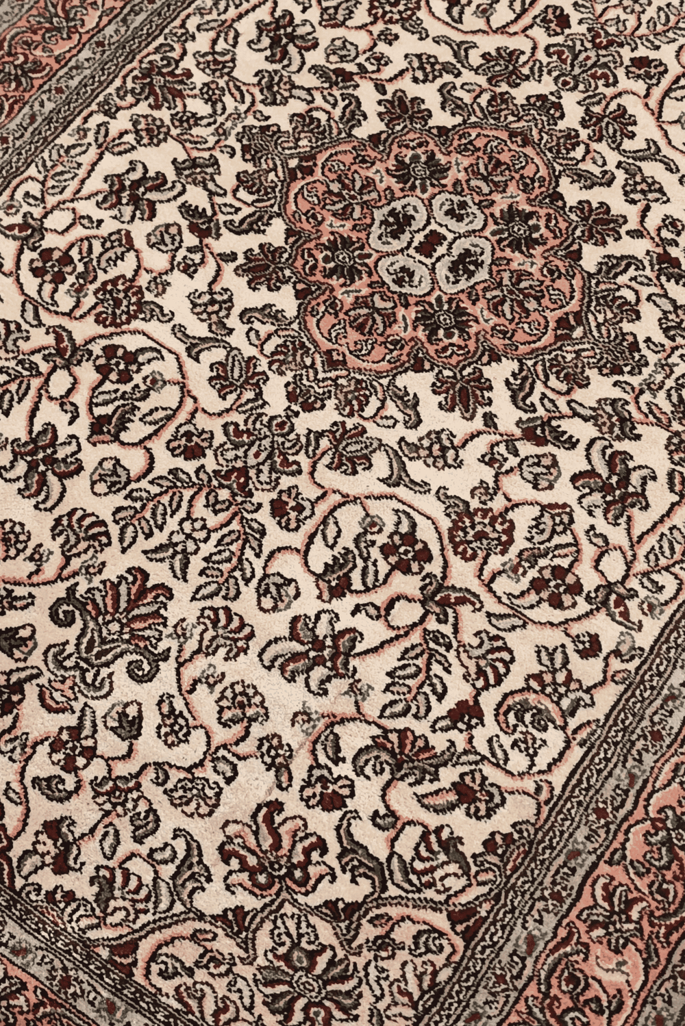 Ivory Kashmiri Silk Rug, hand-knotted, 62×96cm, photo 2