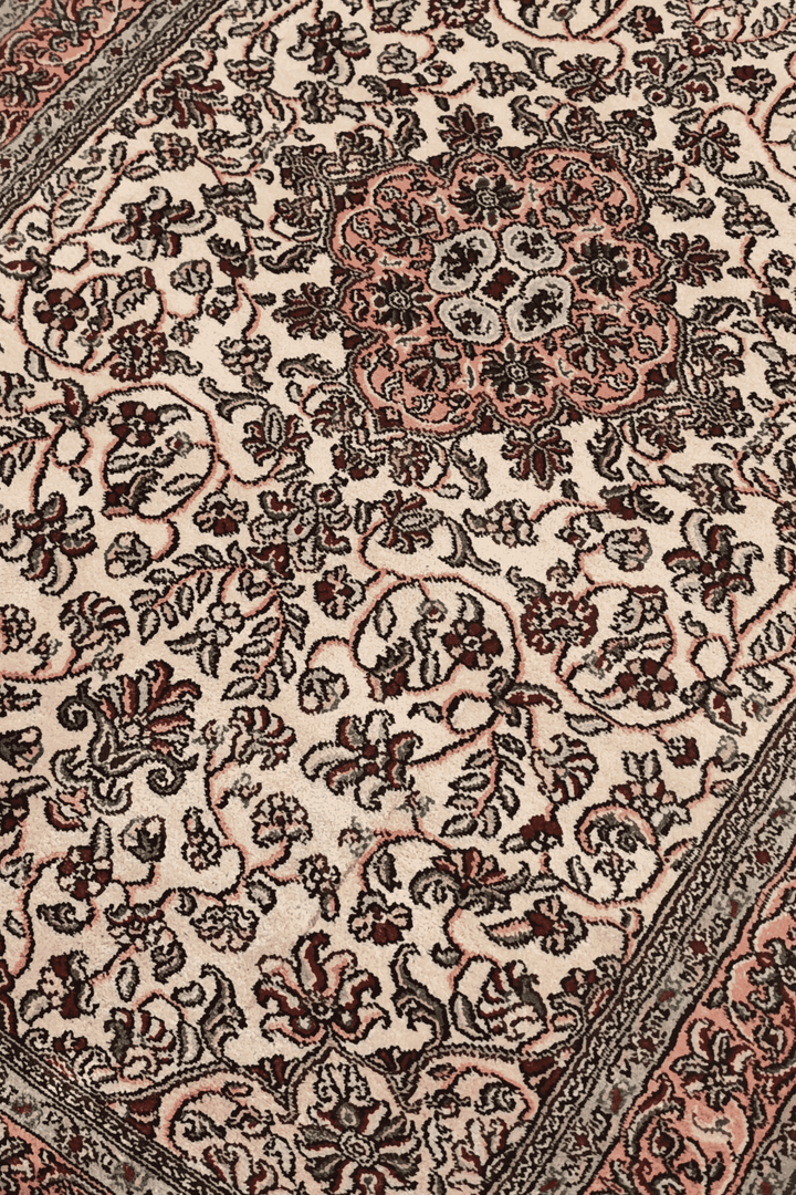 Ivory Kashmiri Silk Rug, hand-knotted, 62×96cm, photo 2