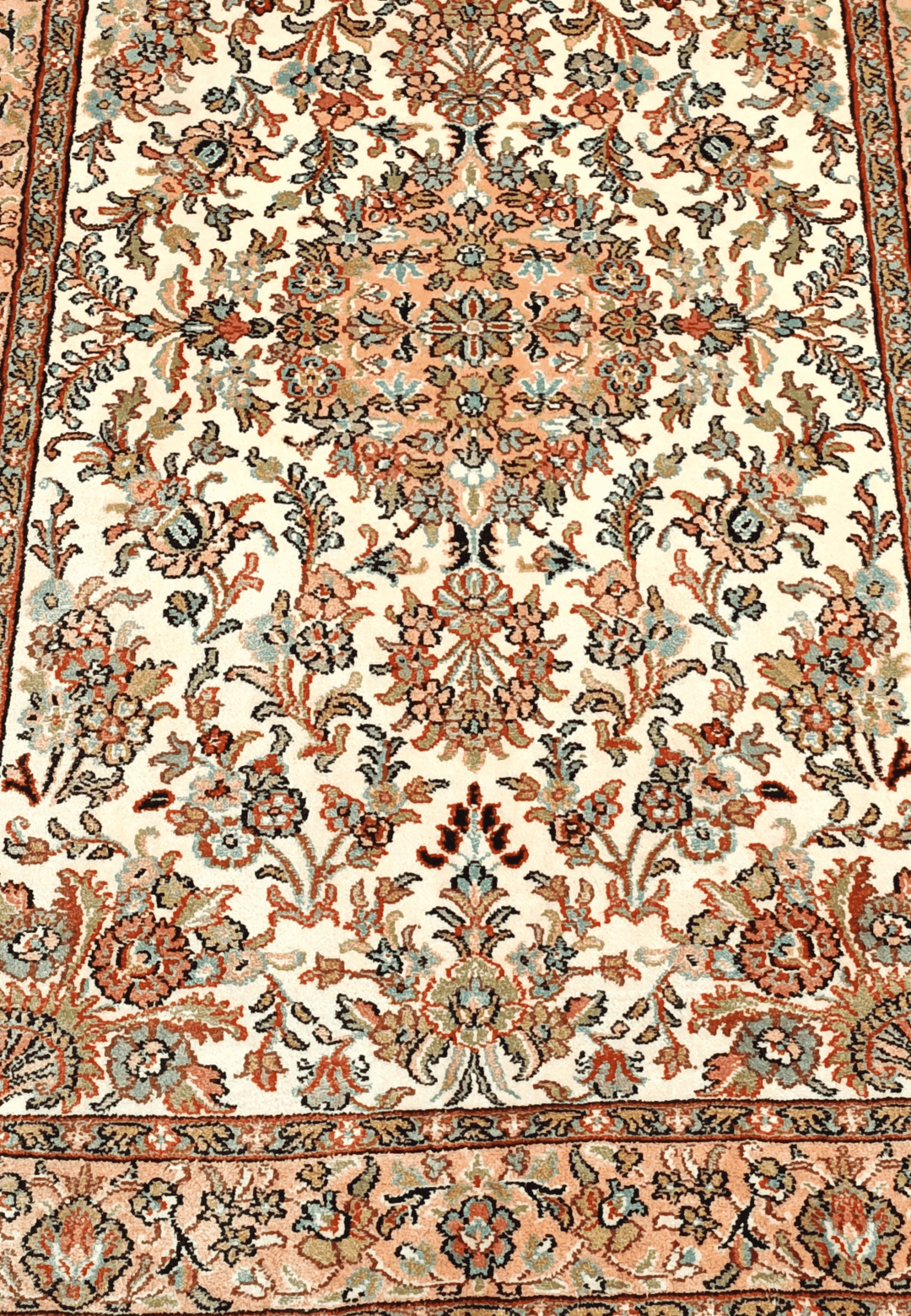 Ivory Kashmiri Silk Rug, hand-knotted, 63×94cm, photo 7