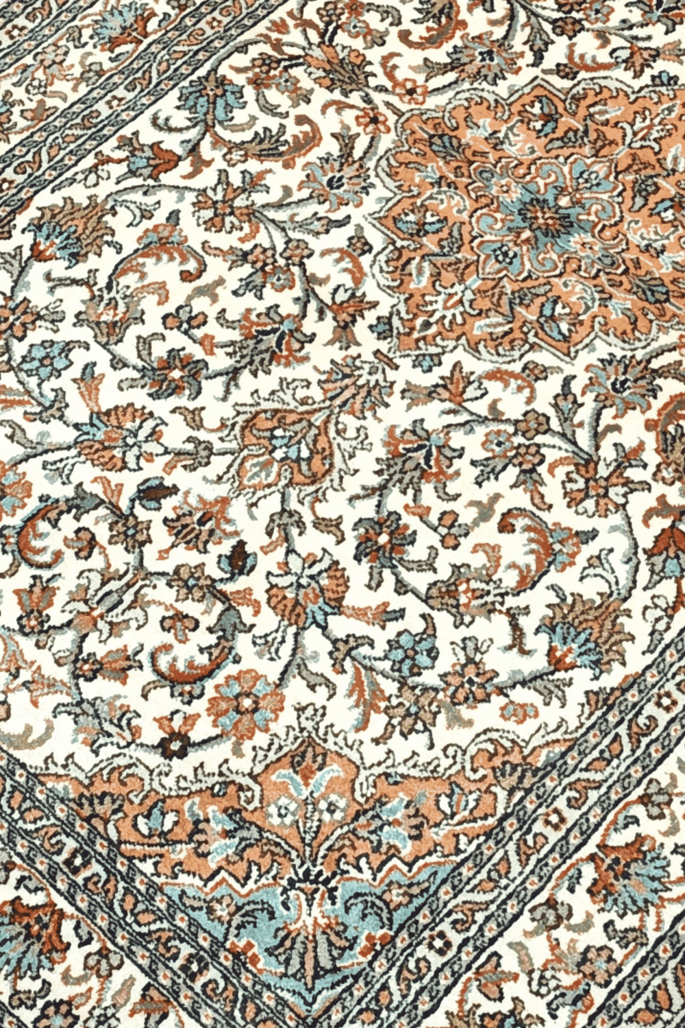 Ivory Kashmiri Silk Rug, hand-knotted, 66×98cm, photo 2