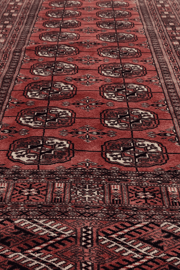 Fringe of brick red and ivory Afghan Sherwan runner