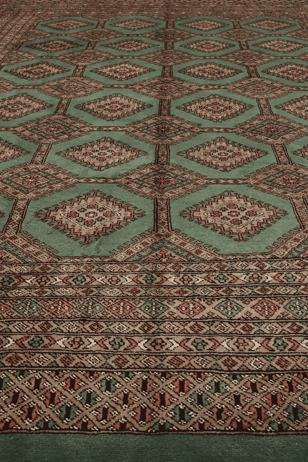 One-of-a-kind sage green lattice Pakistani Bokhara rug, 201×257cm