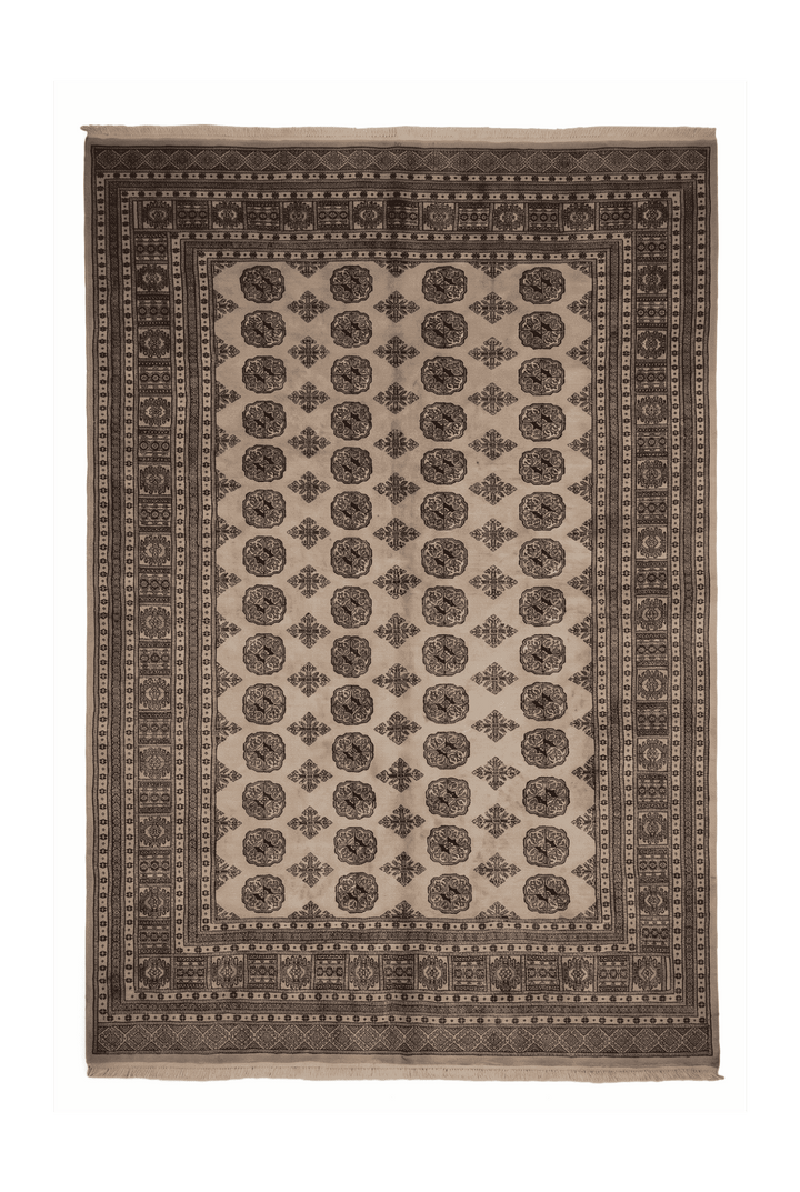 Warm sand and charcoal Turkmen gül Bokhara rug, 201×247cm, 3 tatami