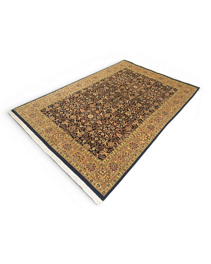 Onyx gold Tabriz rug, Pakistani double-knot weave