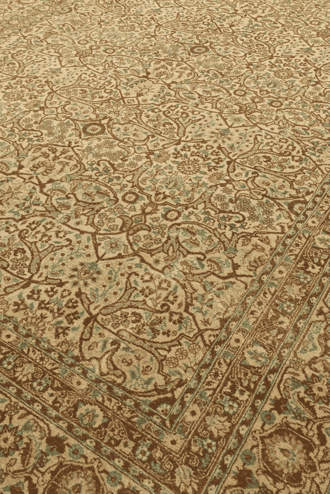 Afshan Shah Abbasi lattice detail in cream and brown
