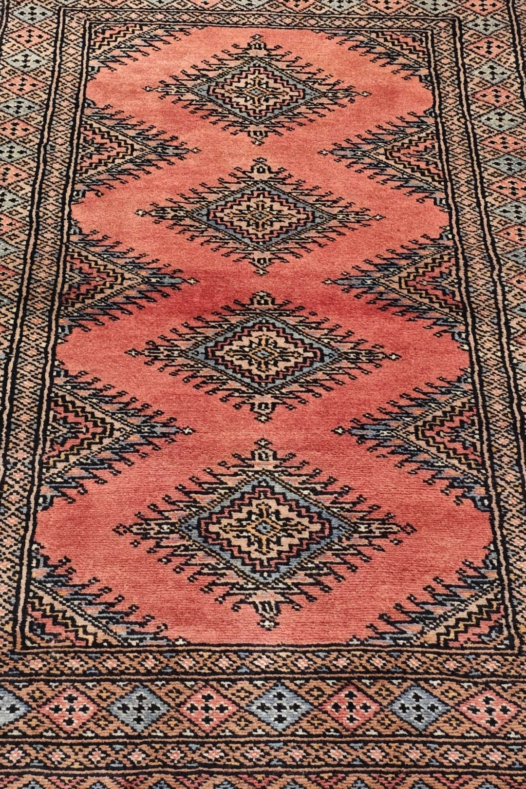 Coral Pakistani Jaldar Rug, hand-knotted, 79×126cm, photo 4