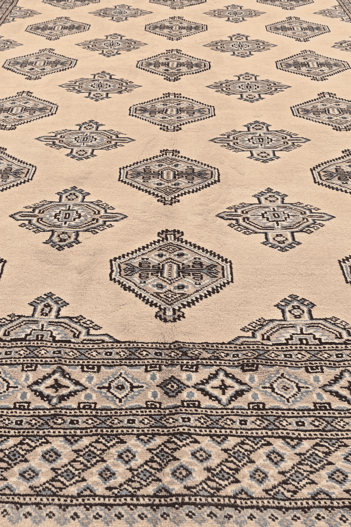 One-of-a-kind ivory and slate grey Pakistani Jaldar rug