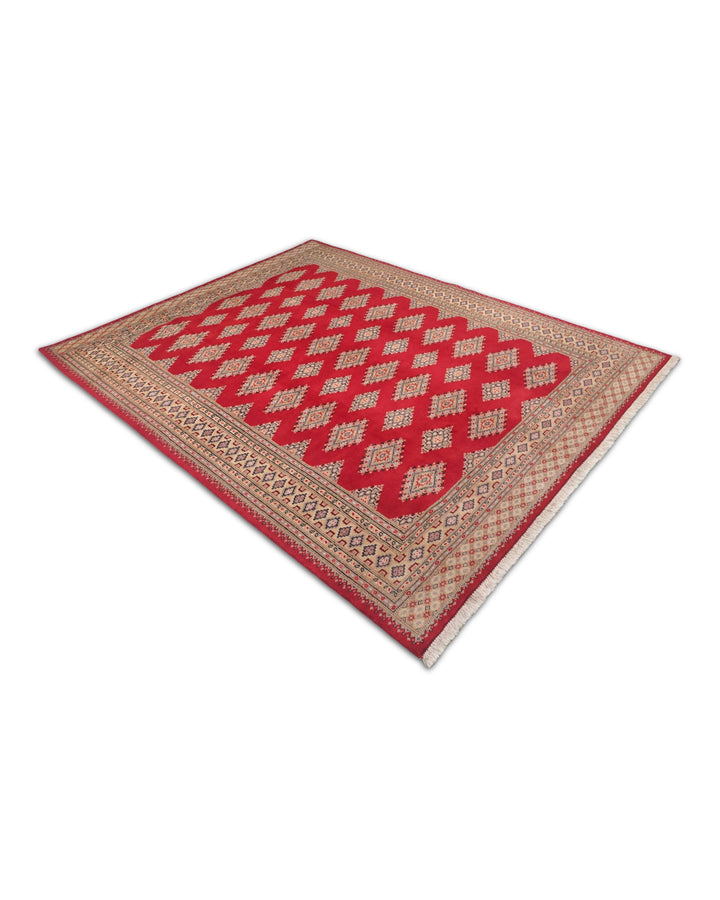 Crimson camel Jaldar rug 196×234cm, Pakistani craftsmanship