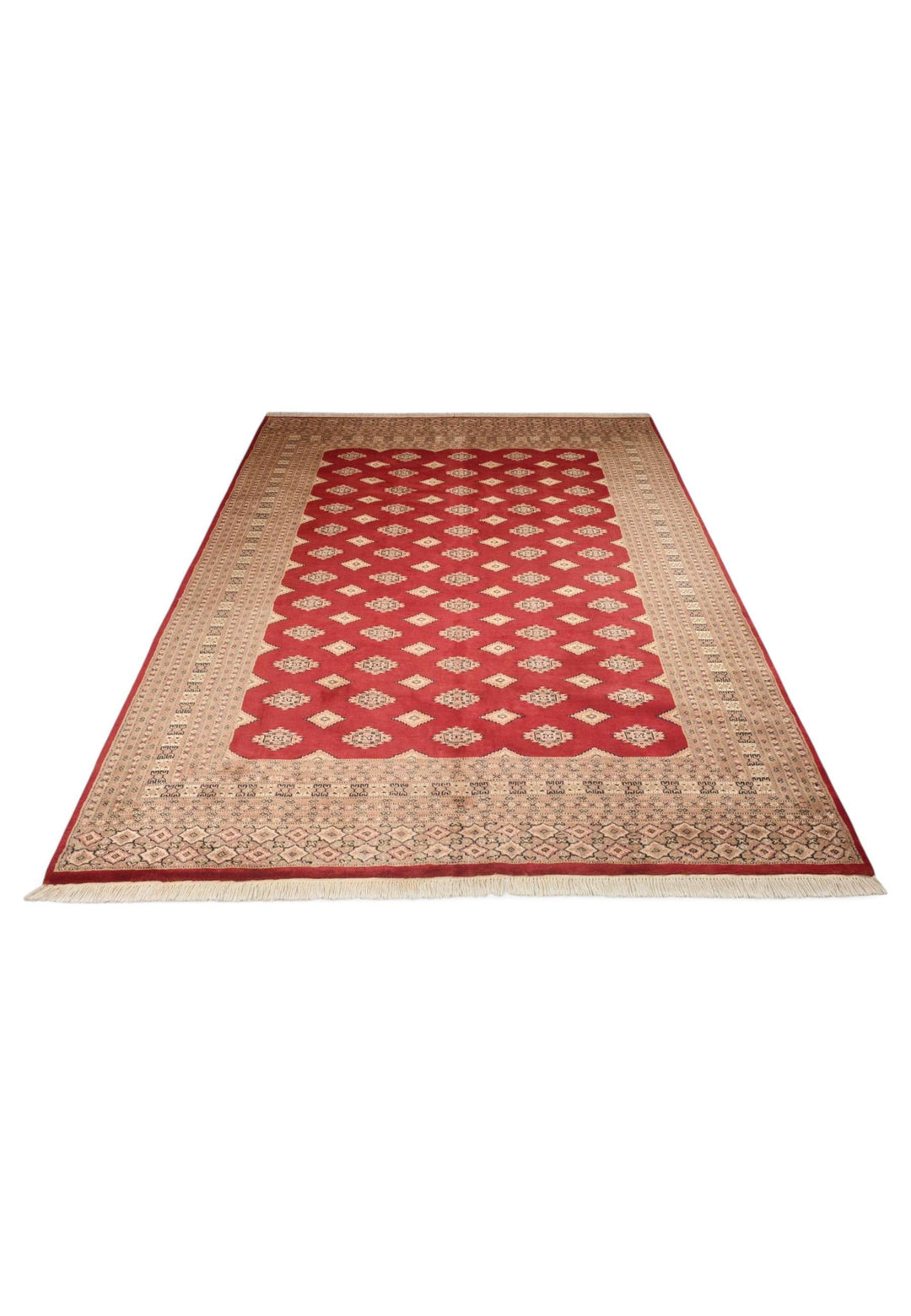 Wool and silk pile of oxblood Jaldar rug, 197×253cm