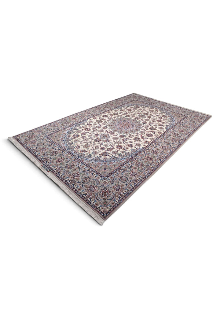 Ivory grey Isfahan rug 208×308cm, Persian craftsmanship