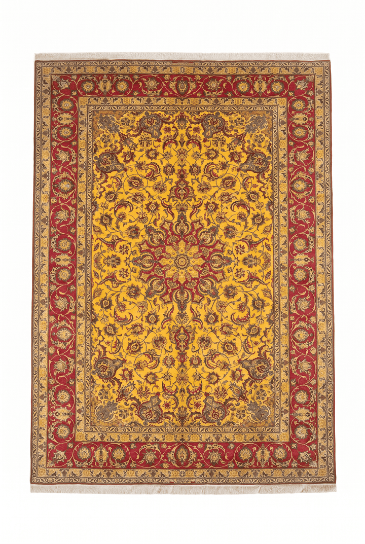Gold and crimson star medallion Isfahan rug, 205×307cm, signed