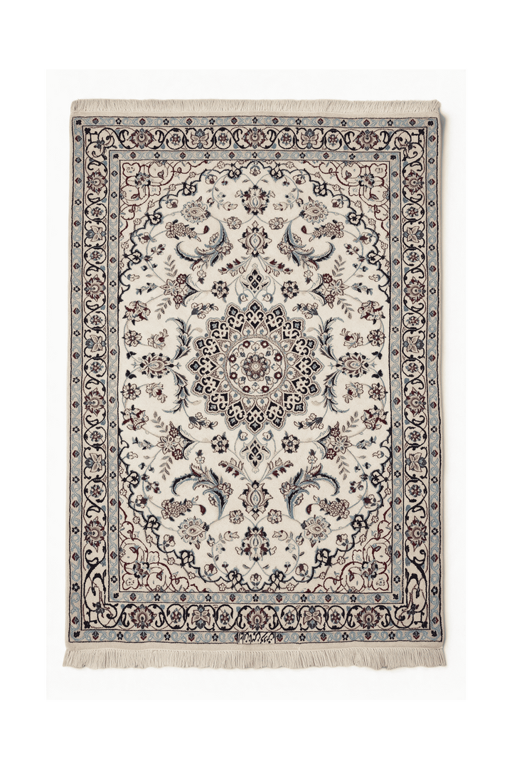 Ivory medallion Nain rug, 109×171cm, about 1.5 tatami