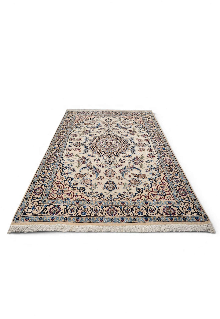 Hand-knotted wool pile of ivory Nain rug, 109×171cm