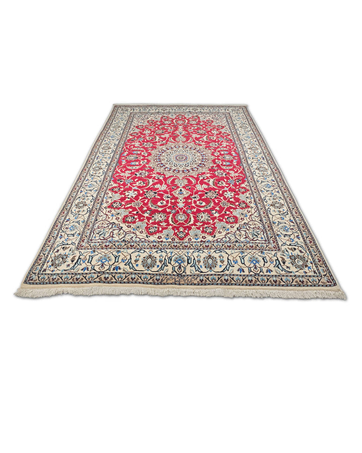 Hand-knotted wool pile of red ivory Nain rug, 159×248cm