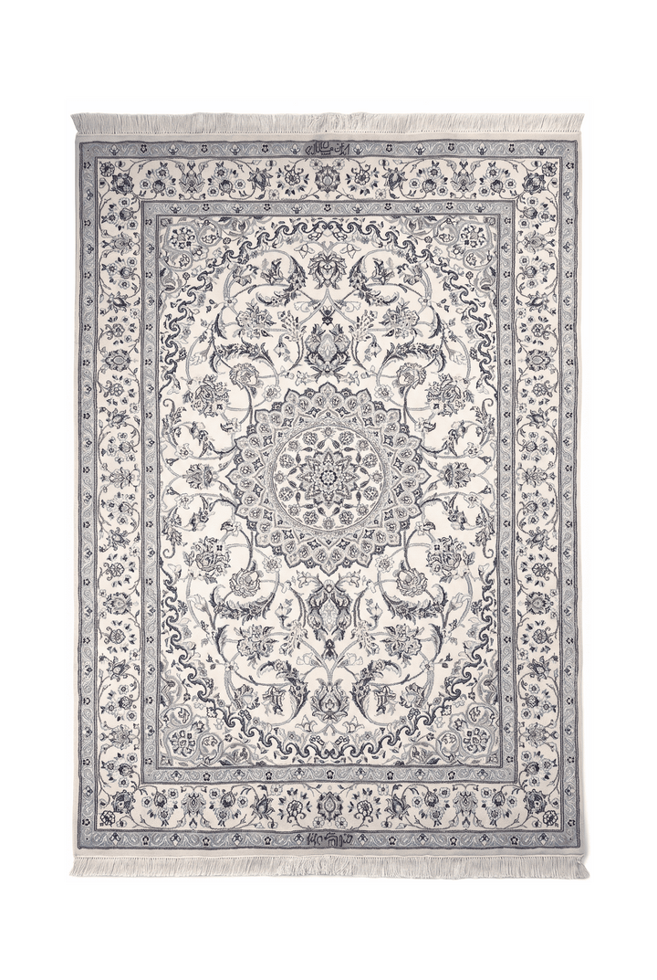 Ivory and blue medallion Nain rug, 199×295cm, about 4.5 tatami