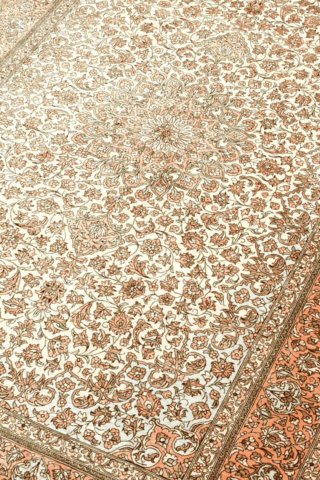 Ivory Persian Qum Silk Rug, hand-knotted, 100×160cm, photo 2