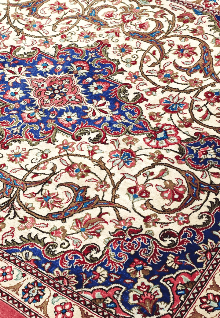 Ivory Persian Qum Silk Rug, hand-knotted, 61×77cm, photo 9