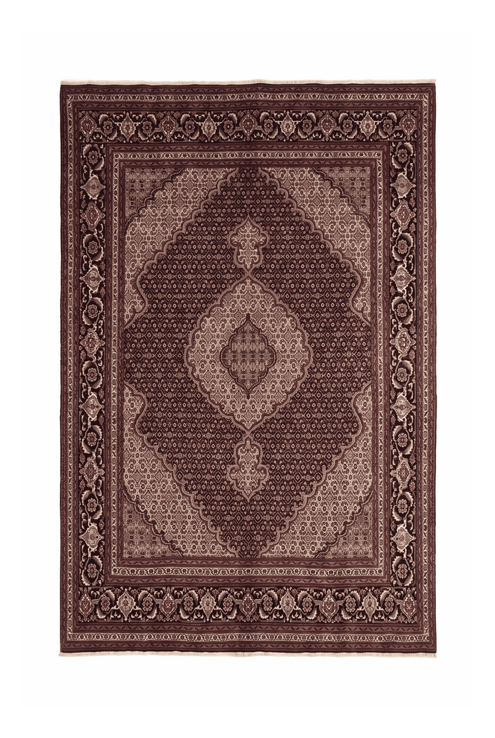 Burgundy mahi medallion Tabriz rug, 200×297cm, about 4.5 tatami